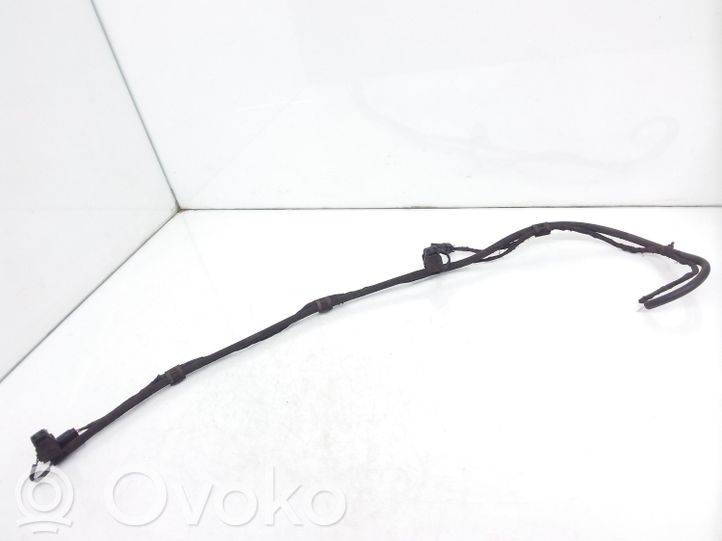 MercedesBenz E W211 Windshield washer spray nozzle, 30.00 € RRR