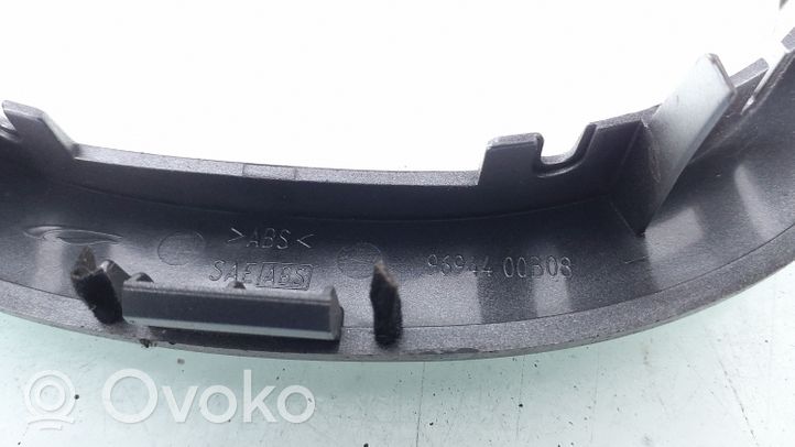 Nissan Juke I F15 Vaihteenvalitsimen kehys verhoilu muovia 9694400B08