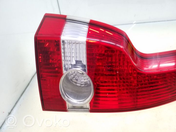 Volvo V50 Galinis žibintas kėbule 30678749