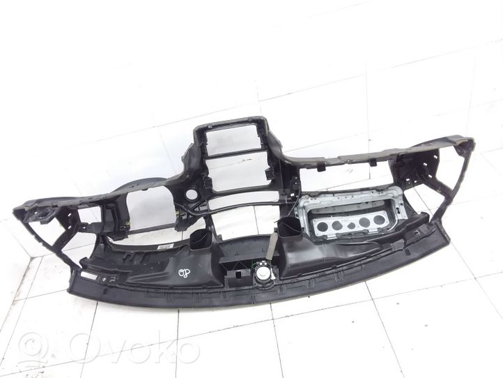 Mercedes-Benz S W220 Dashboard A2206800387