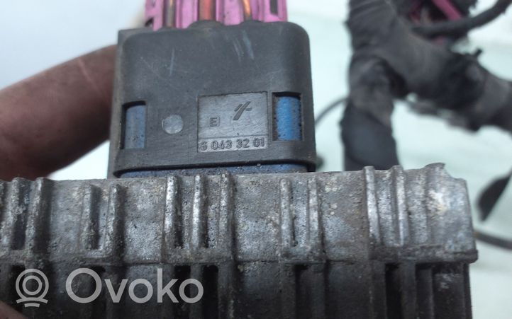 Opel Astra H Cableado de instalación del motor 13551141