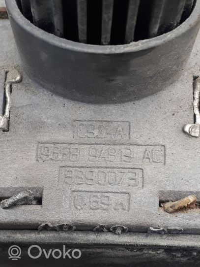 Ford Connect Jäähdyttimen jäähdytinpuhallin 96FB9A819AC