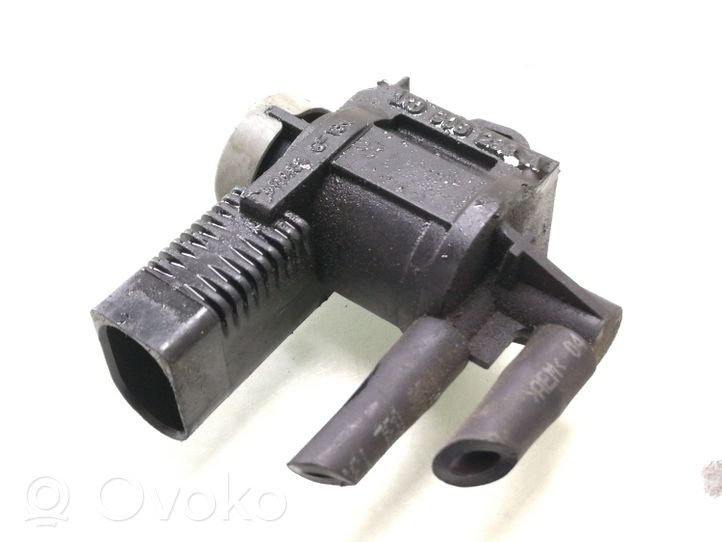 Volkswagen Golf VI Solenoidinis vožtuvas 1K0906283A