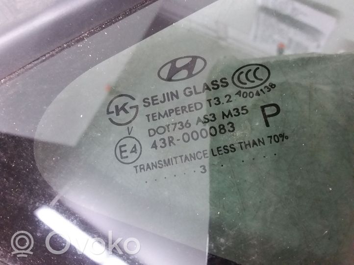 Hyundai ix35 Finestrino/vetro retro 878202S000