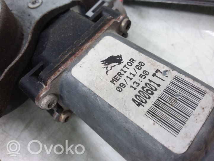 Nissan Primera Elektryczny podnośnik szyby drzwi przednich 400601T1