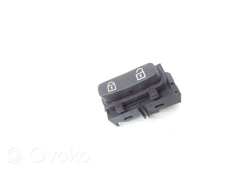 Volvo XC70 Central locking switch button 30710476