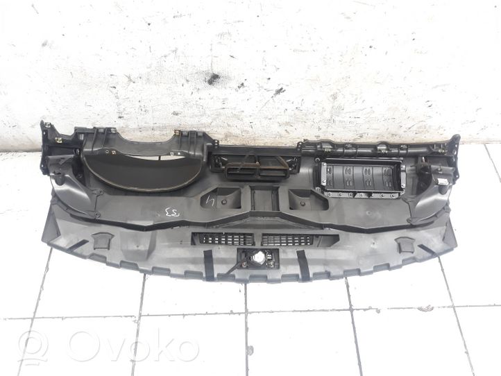 Audi A4 S4 B6 8E 8H Panelė 8E1857067A