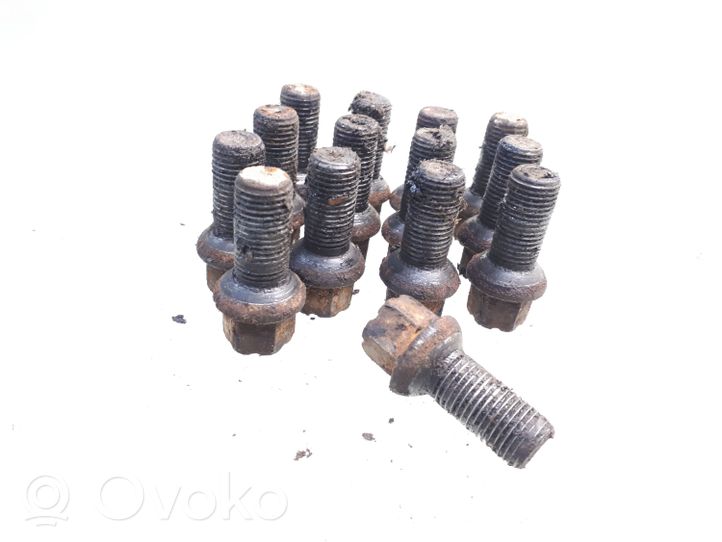 Audi 80 90 S2 B4 Nuts/bolts 