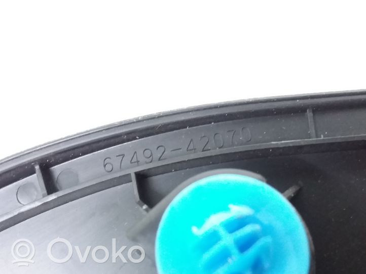 Toyota RAV 4 (XA40) Copertura in plastica per specchietti retrovisori esterni 6749242070