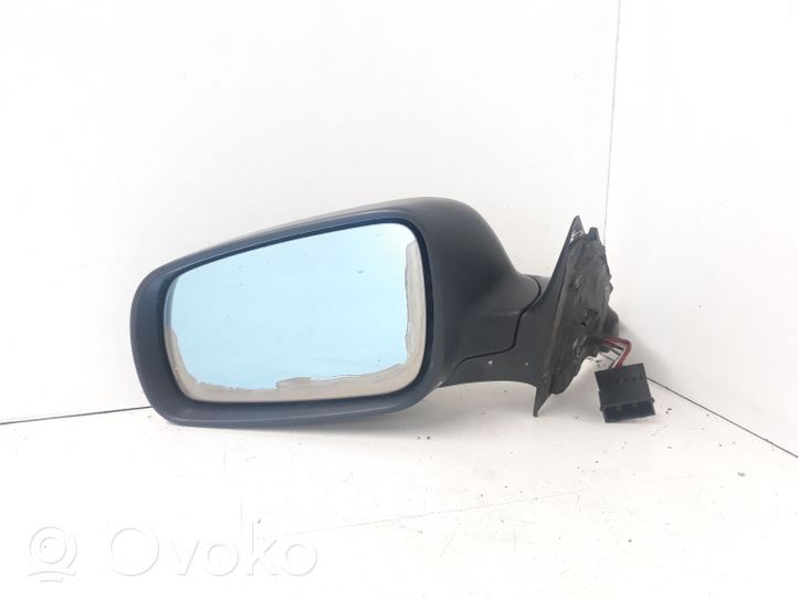 Audi A4 S4 B5 8D Front door electric wing mirror RS0225401