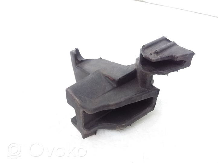 Toyota C-HR Supporto/guarnizione in poliuretano espanso del parafango 53154F4010