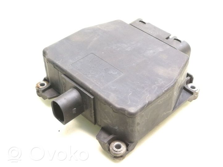 Volkswagen Touran I Valve vacuum 6Q0906625