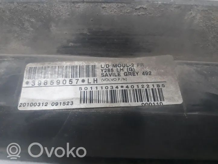 Volvo V70 Front door trim (molding) 39859057