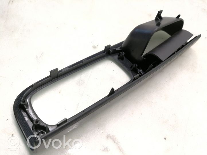 Volvo V50 Front door interior handle trim 8679473