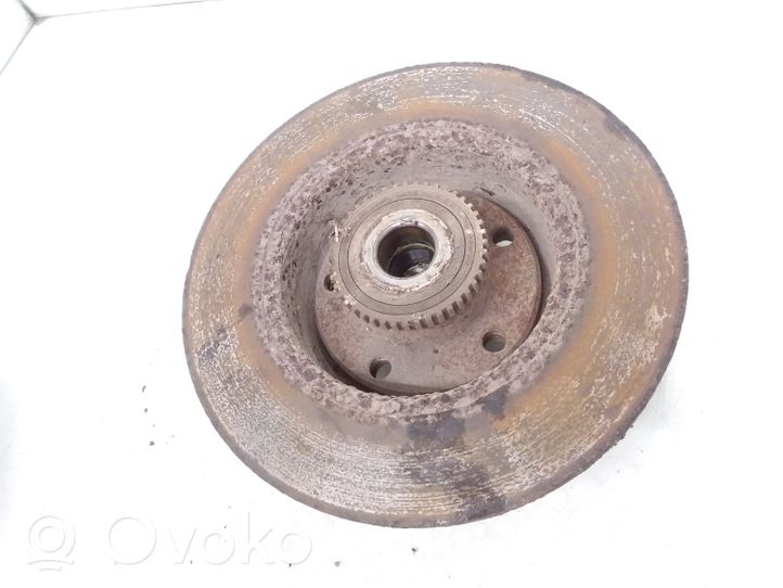 Renault Espace III Rear wheel hub 