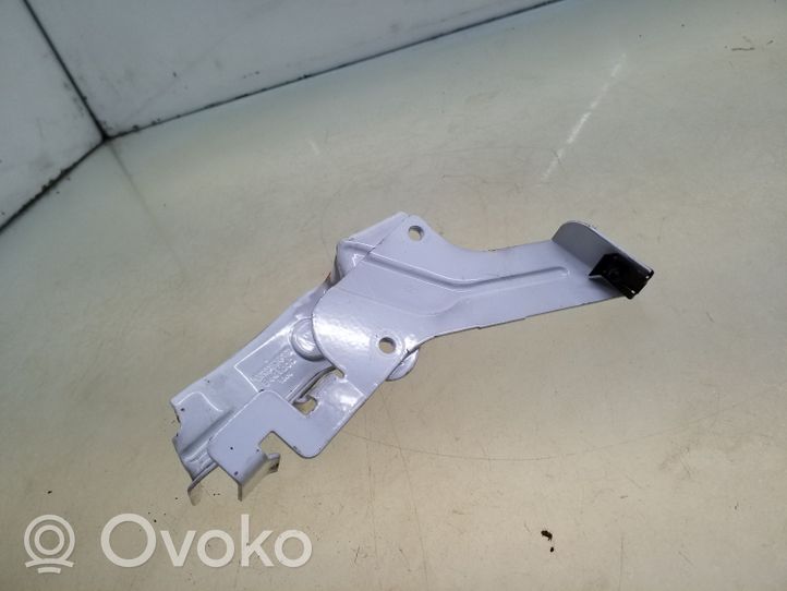 Volvo S70  V70  V70 XC Poignée, déverrouillage du capot moteur 9441855