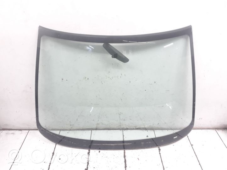 Peugeot 206 Front windscreen/windshield window AS1