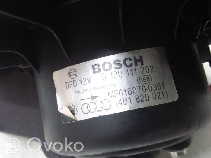 Audi A6 S6 C5 4B Heizungslüfter 4B1820021