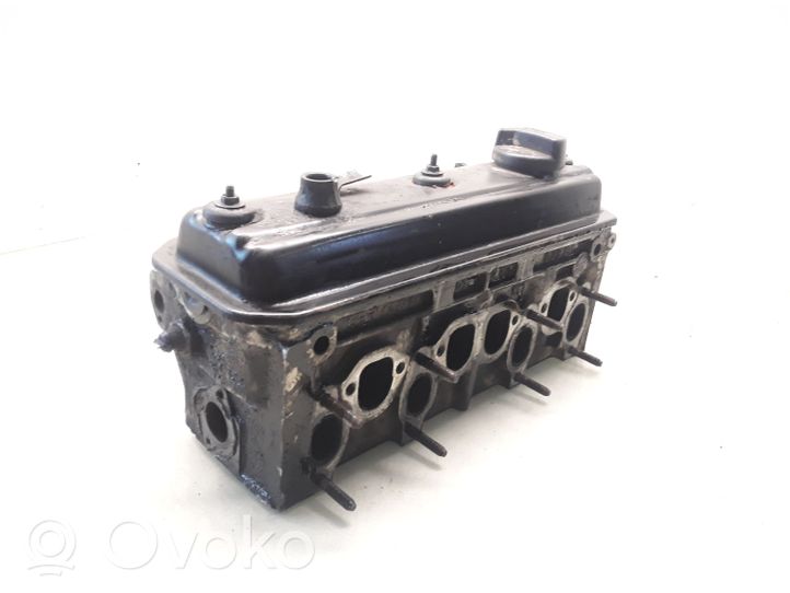 Volkswagen Golf III Engine head 028103373N