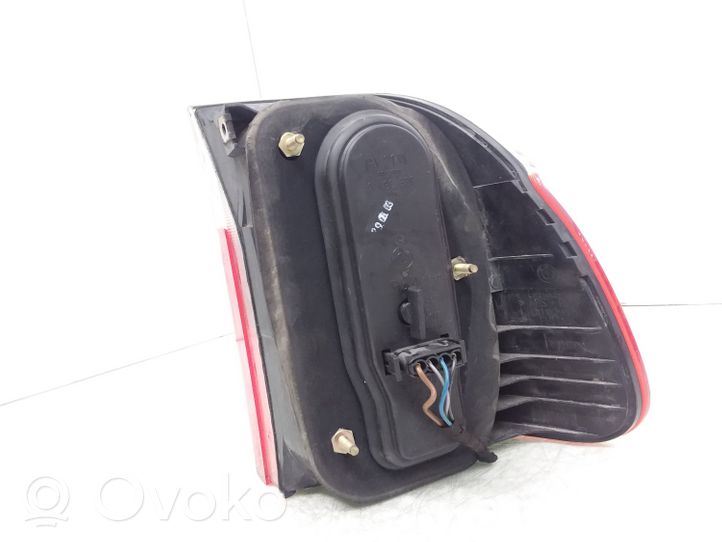 BMW 5 E39 Lampa tylna 6902531