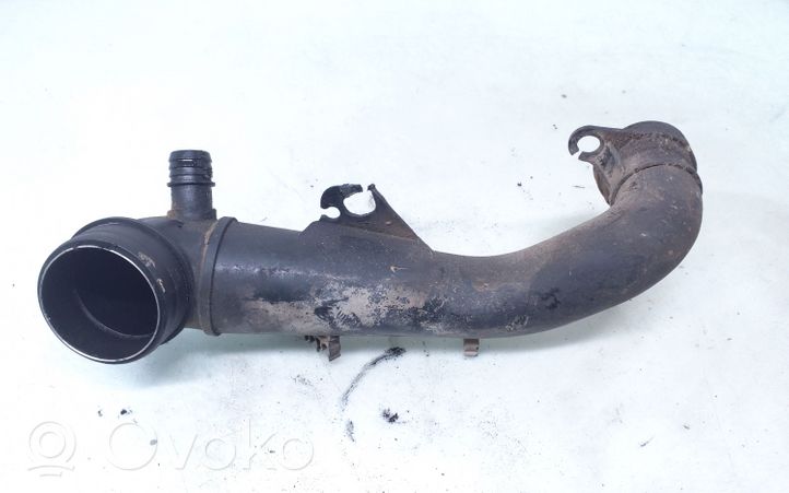 Volkswagen Golf III Tube d'admission de tuyau de refroidisseur intermédiaire 1H0129654H