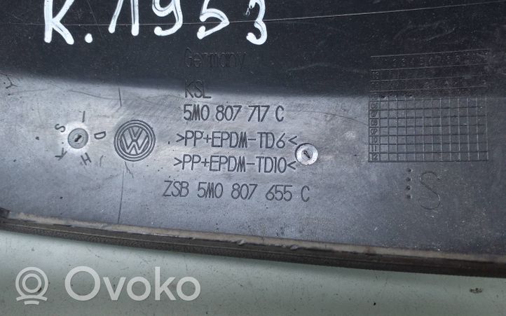 Volkswagen Golf Plus Etupuskurin jakajan koristelista 5M0807655C