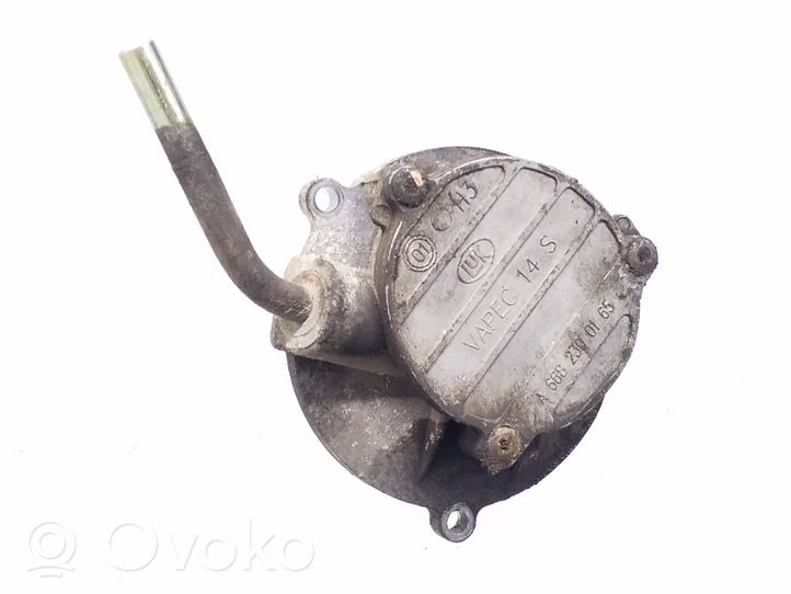 Mercedes-Benz Vaneo W414 Vacuum pump A6682300165