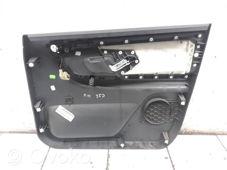 Skoda Roomster (5J) Takaoven verhoilu 5J7867211