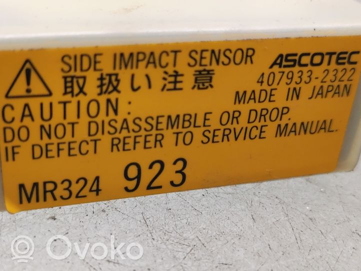 Mitsubishi Space Wagon Airbagsensor Crashsensor Drucksensor MR324923