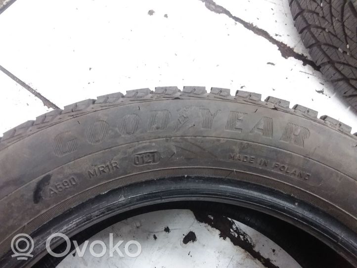 Volkswagen Golf II R15 winter tire 18560R15