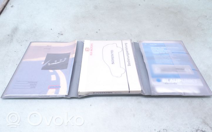 KIA Sorento Owners service history hand book 