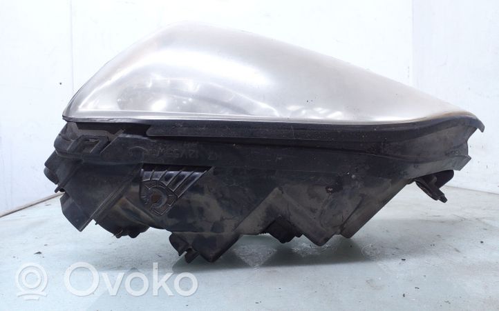 KIA Sorento Faro/fanale 921013E0