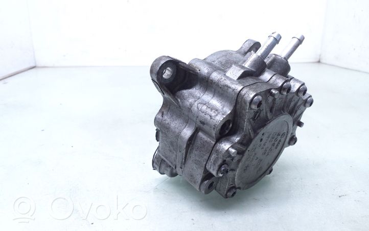 Audi A4 S4 B7 8E 8H Fuel injection high pressure pump 03G145209