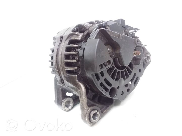 Opel Astra G Generatore/alternatore 90561168