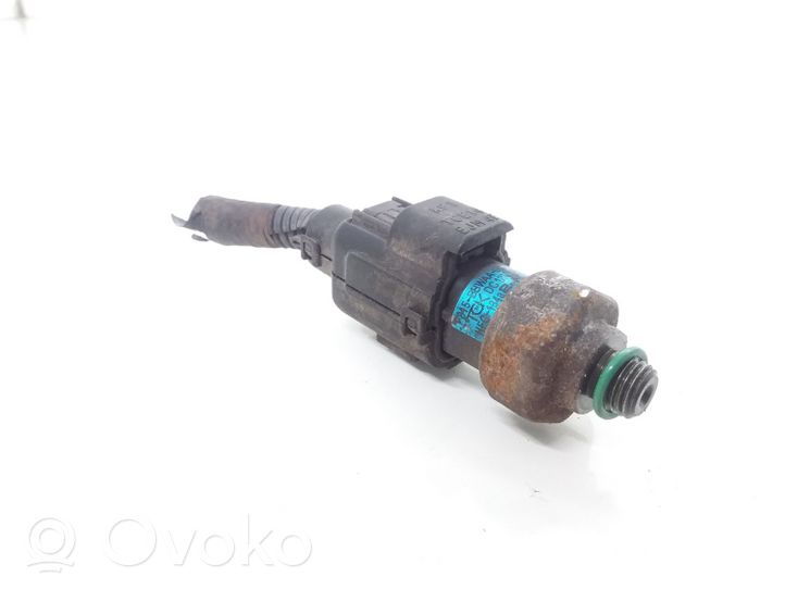 Hyundai Trajet Air conditioning (A/C) pressure sensor F815BBWAA02H