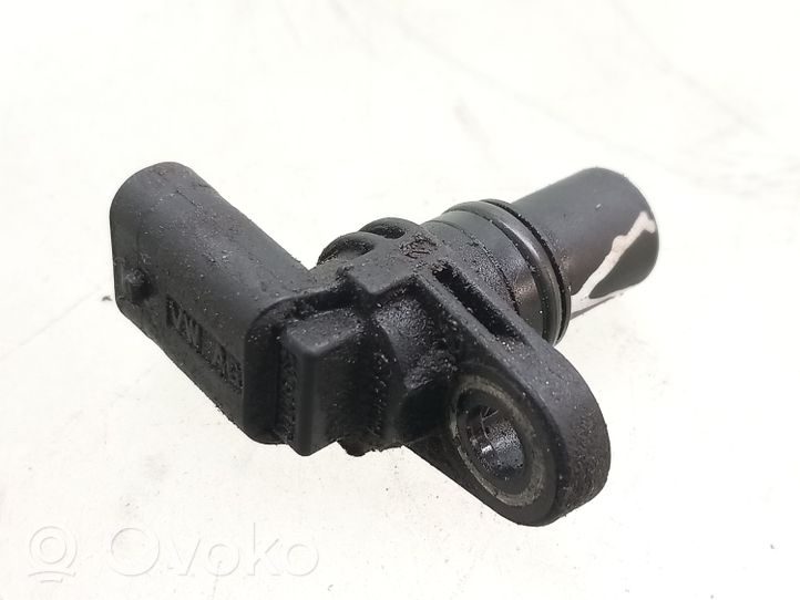 Volkswagen PASSAT B6 Camshaft position sensor 07L905163A