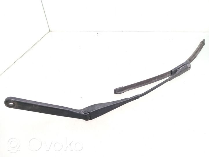 BMW 1 E81 E87 Windshield/front glass wiper blade 7169971