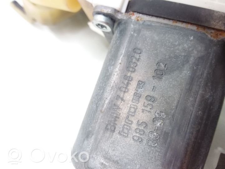 BMW 7 F01 F02 F03 F04 Mécanisme lève-vitre de porte arrière avec moteur 7046032