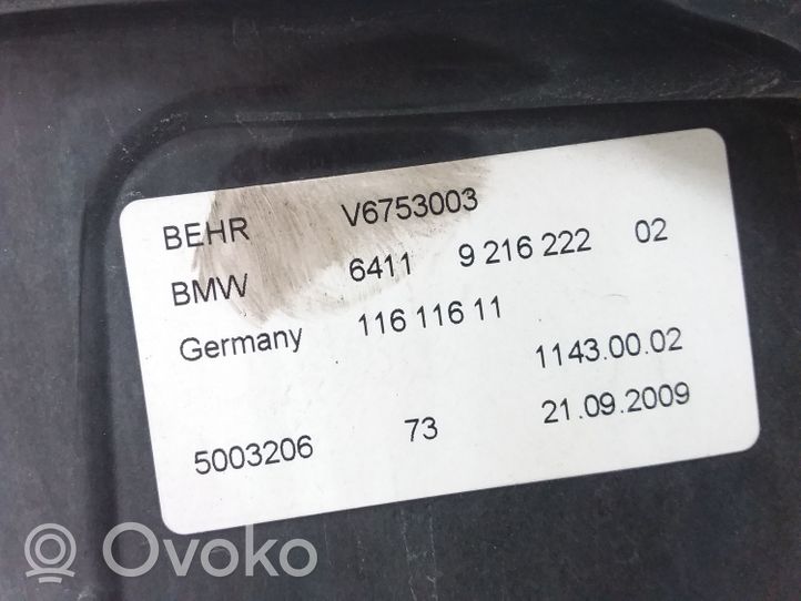 BMW 7 F01 F02 F03 F04 Ohjaamon sisäilman mikrosuodattimen kansi 9216222