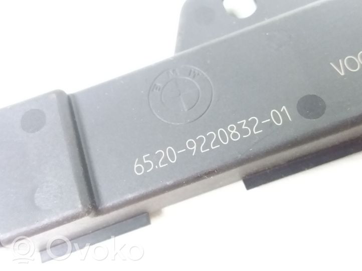 BMW 7 F01 F02 F03 F04 Interjero komforto antena 9220832