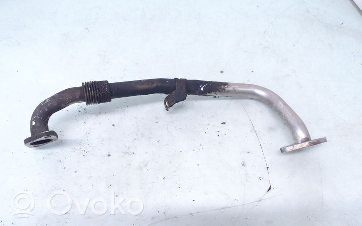 Volkswagen PASSAT B6 Tuyau de raccordement solide EGR 03G131521AG