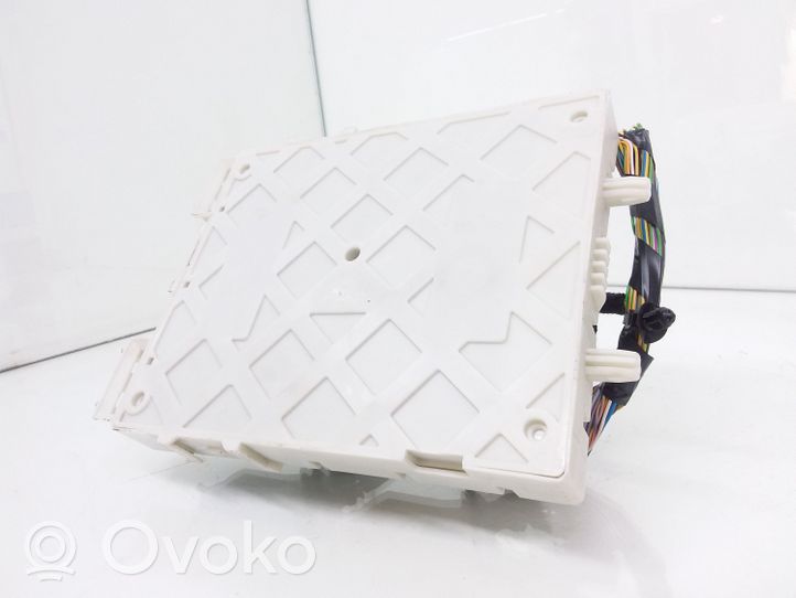 Volvo V40 Cross country Fuse module 31394135