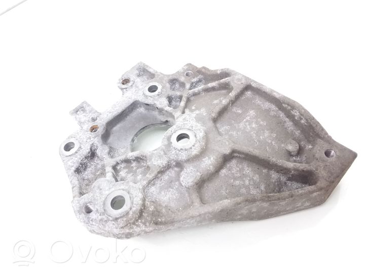 Volvo V40 Cross country A/C compressor mount bracket AV6Q10K360AA