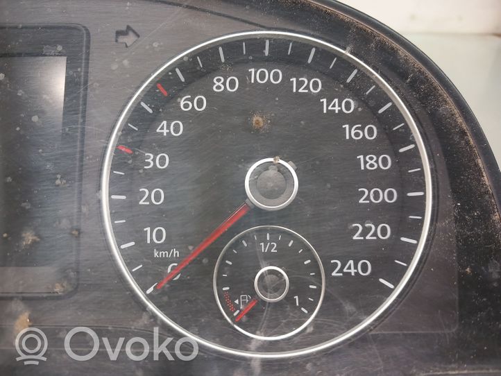Volkswagen Caddy Licznik / Prędkościomierz 2K0920875E