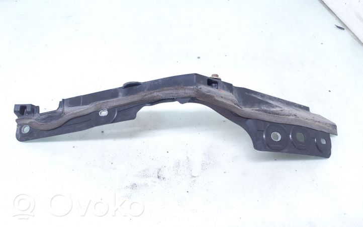 BMW 1 F20 F21 Altra parte del vano motore 7241821