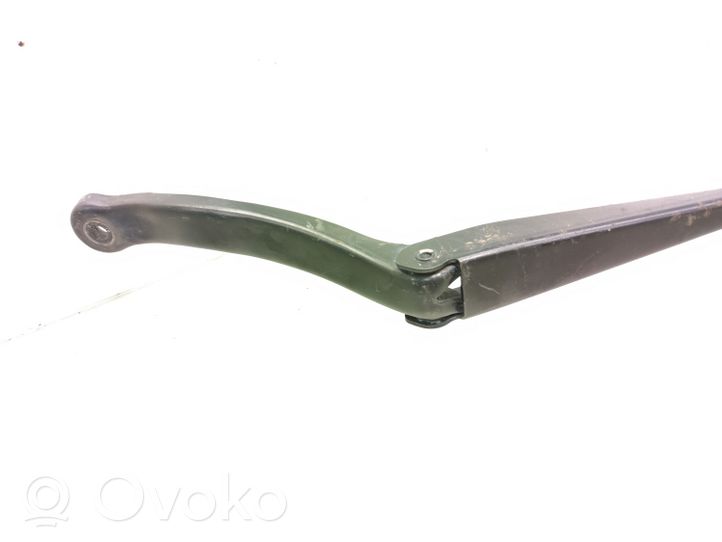 Opel Corsa D Windshield/front glass wiper blade 13284134