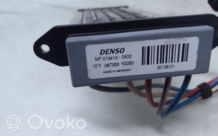 Toyota Avensis T270 Radiateur électrique de chauffage auxiliaire MF0134100400