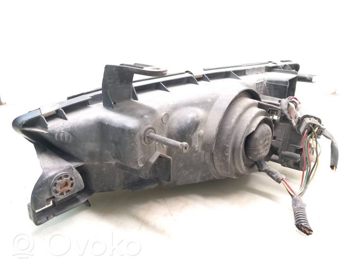 Subaru Legacy Phare frontale 10020580