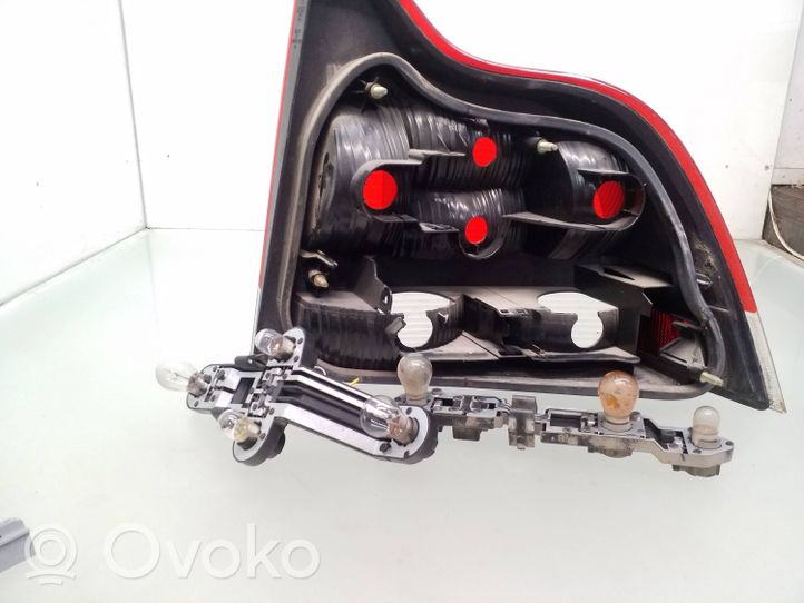 Volvo S60 Luci posteriori 8664079