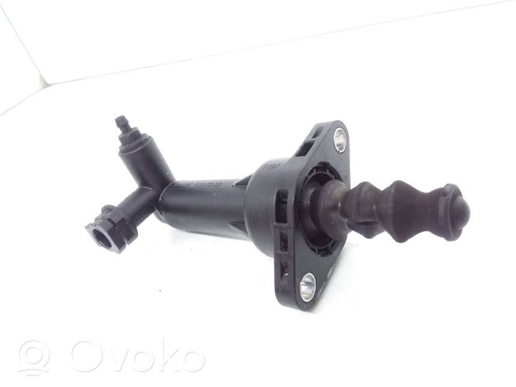 Audi A1 Clutch slave cylinder 5Q0721261